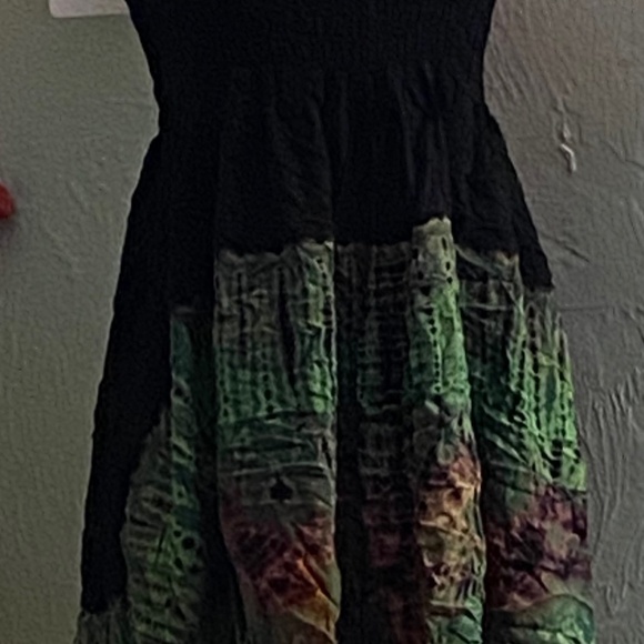 Gypsy Rose SunDress Tie Dye & Adjustable - Picture 4 of 8